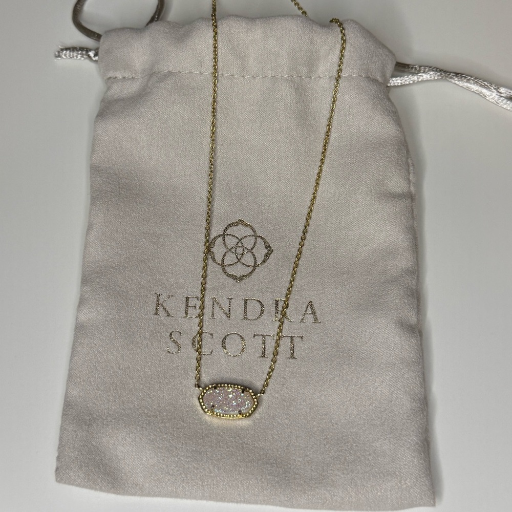 Kendra Scott Elisa Necklace